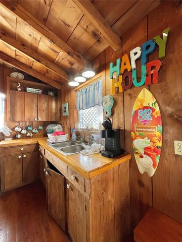 1111 Surf Drive, Surfside Beach, TX 77541