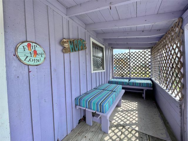 1111 Surf Drive, Surfside Beach, TX 77541