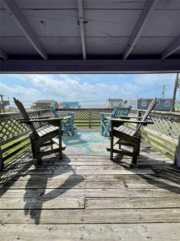 1111 Surf Drive, Surfside Beach, TX 77541