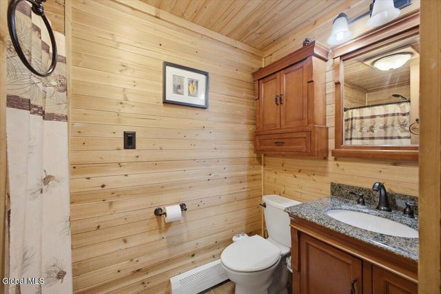 7 May Road, Chester, NY 12817