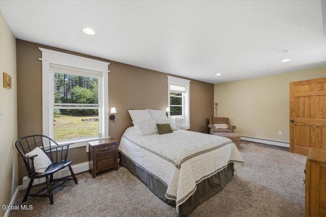 7 May Road, Chester, NY 12817
