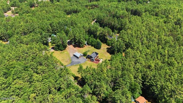 7 May Road, Chester, NY 12817