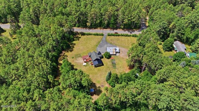 7 May Road, Chester, NY 12817