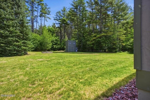 7 May Road, Chester, NY 12817