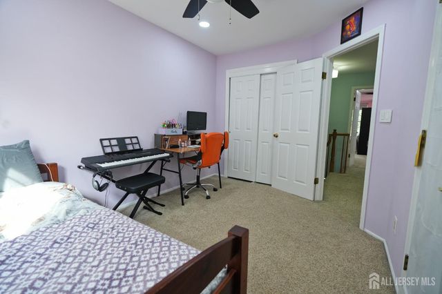 1702 OAK Court, South Brunswick, NJ 08852