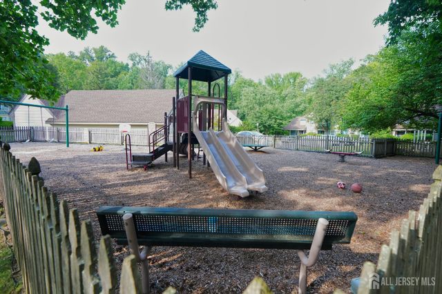 1702 OAK Court, South Brunswick, NJ 08852