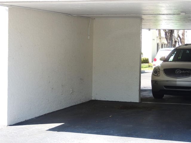 324 TIMBERLAKE DRIVE 324, Bradenton, FL 34210