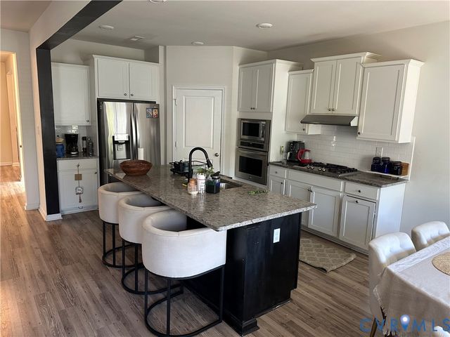 9801 Cravensford Loop, Midlothian, VA 23112