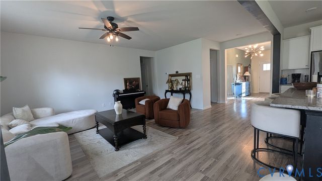 9801 Cravensford Loop, Midlothian, VA 23112