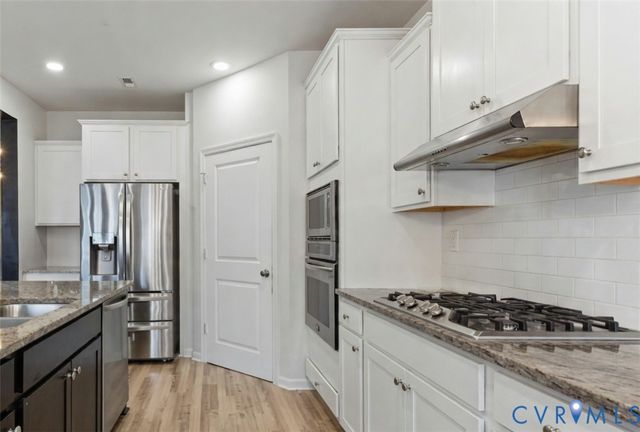 9801 Cravensford Loop, Midlothian, VA 23112