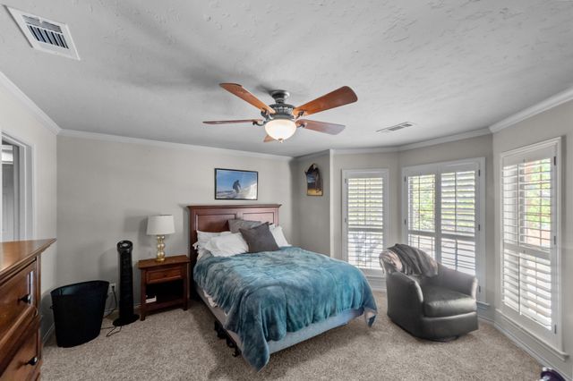 2020 Crown Knoll Lane, Plano, TX 75093