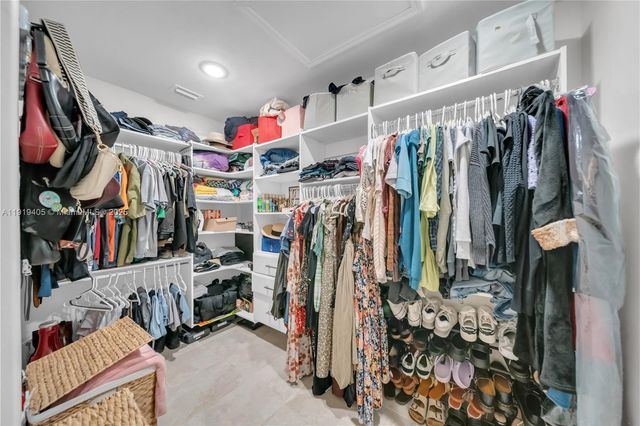 1301 Dorothy Ave N, Lehigh Acres, FL 33971