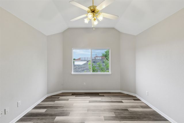 7413 Maplewood Drive, Rowlett, TX 75089