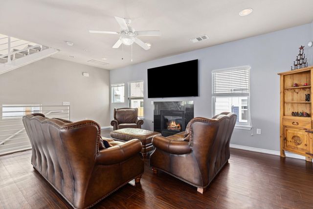 2606 Wilson ST 302, Austin, TX 78704