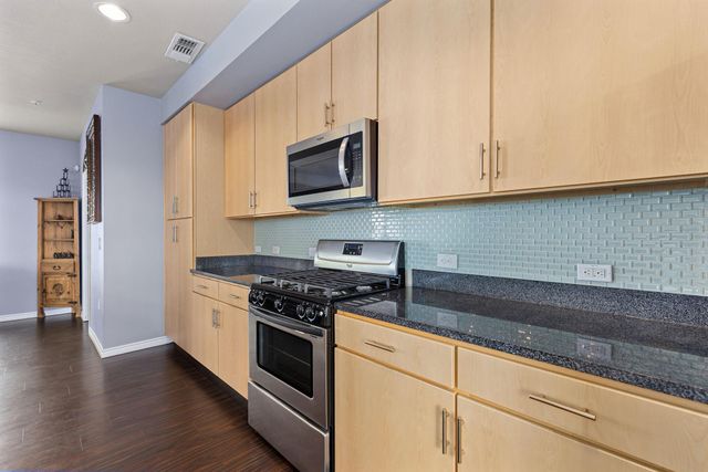 2606 Wilson ST 302, Austin, TX 78704