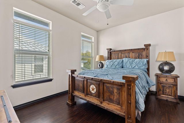 2606 Wilson ST 302, Austin, TX 78704