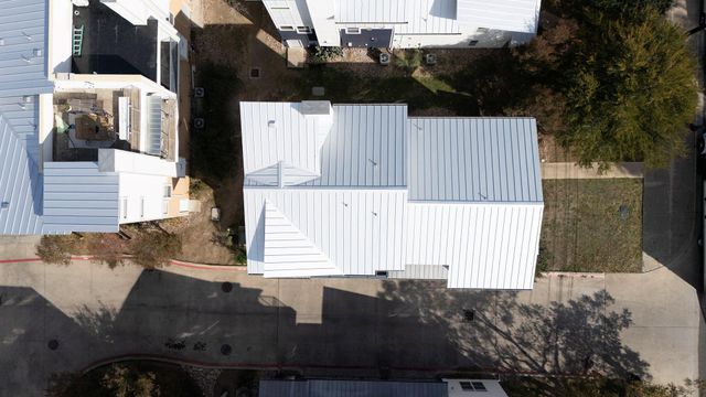 2606 Wilson ST 302, Austin, TX 78704