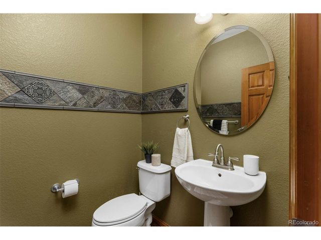 5344 S Haleyville St, Aurora, CO 80016