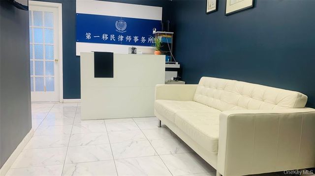 13687 Roosevelt Avenue 305, Flushing, NY 11354