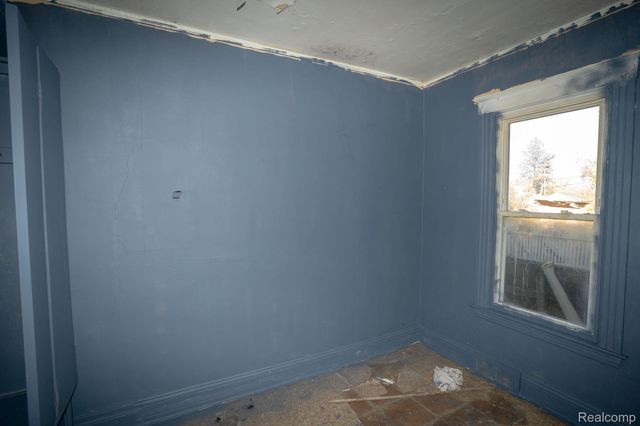 3673 Seyburn Street, Detroit, MI 48214