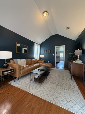 82 Elberta St, Nashville, TN 37210