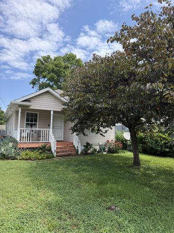 82 Elberta St, Nashville, TN 37210