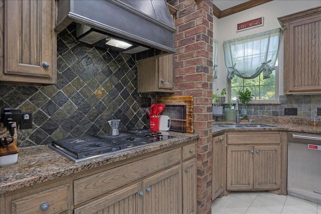 7900 LONDON Court, Amarillo, TX 79119