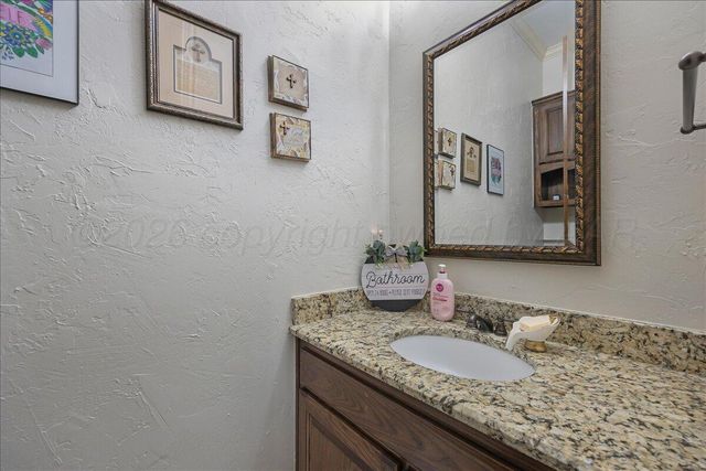 7900 LONDON Court, Amarillo, TX 79119