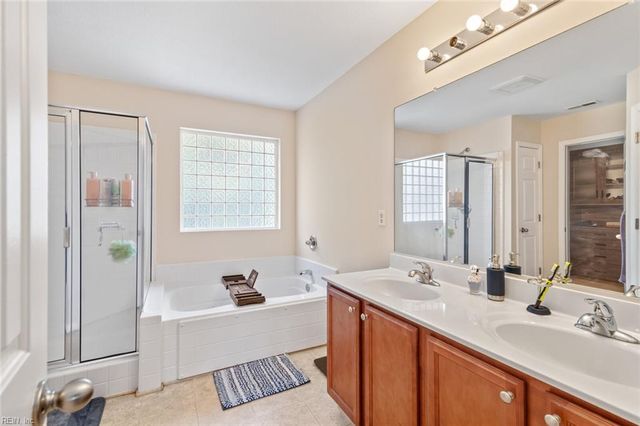 4195 Taughtline LOOP, Chesapeake, VA 23321