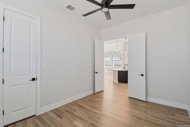 534 Canyon Live Oak, Seguin, TX 78155