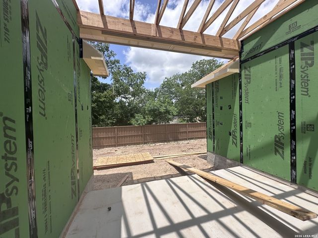 534 Canyon Live Oak, Seguin, TX 78155