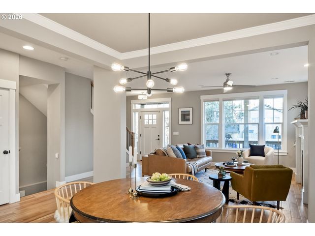 9156 N PIER PARK Pl, Portland, OR 97203