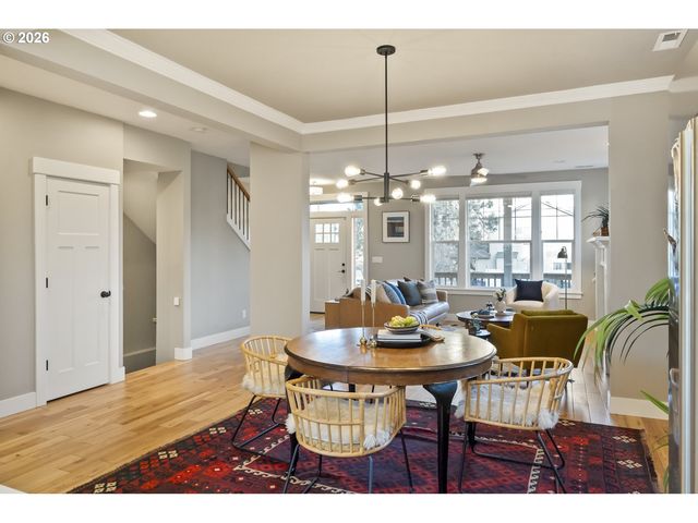 9156 N PIER PARK Pl, Portland, OR 97203