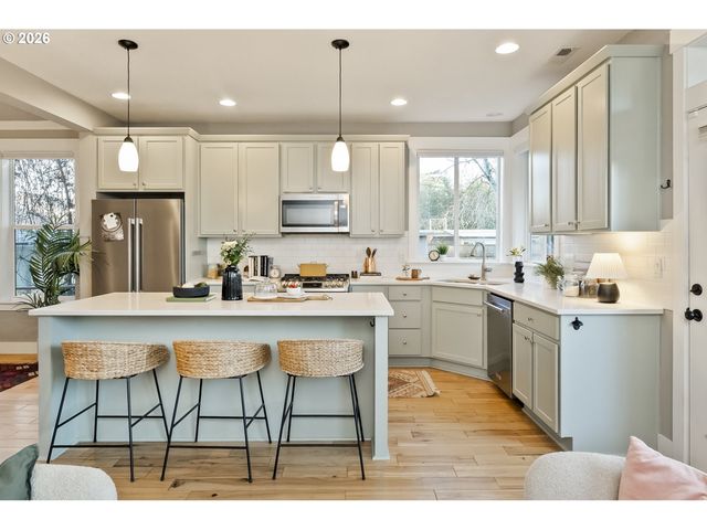 9156 N PIER PARK Pl, Portland, OR 97203