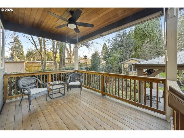 9156 N PIER PARK Pl, Portland, OR 97203