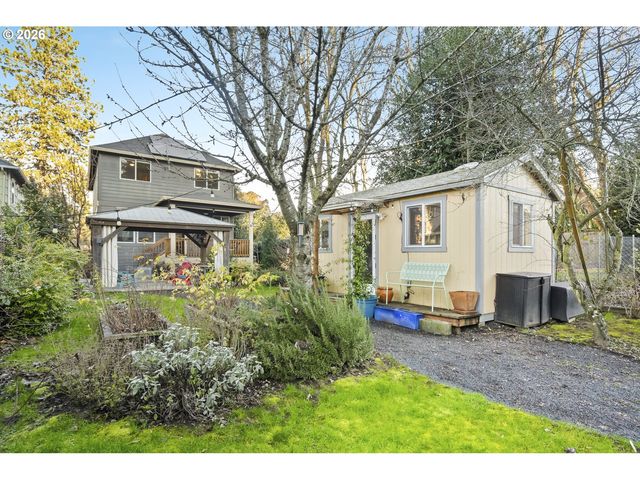 9156 N PIER PARK Pl, Portland, OR 97203