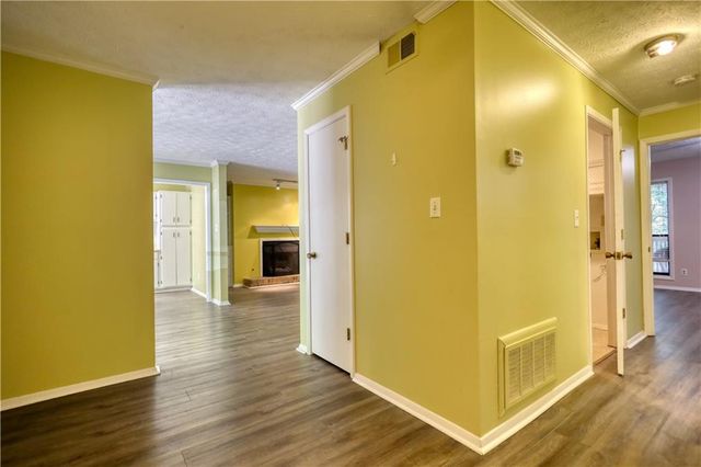 2205 Cumberland Court, Smyrna, GA 30080