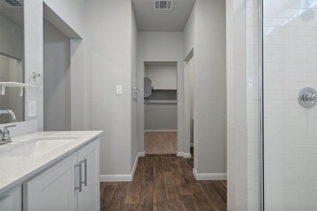 162 Solitude DR, San Marcos, TX 78666