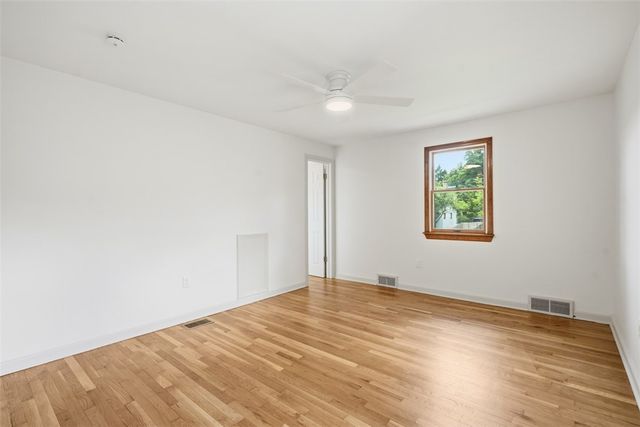 9732 Bellcrest Rd, Mccandless, PA 15237