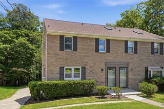 9732 Bellcrest Rd, Mccandless, PA 15237
