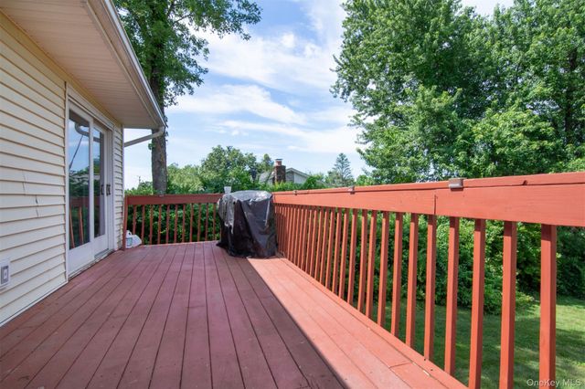 87 High View Drive, Carmel, NY 10512