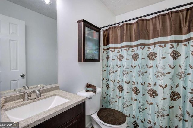 15 Cobblestone Court, Douglasville, GA 30134