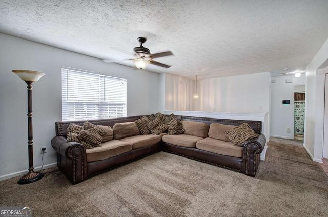 15 Cobblestone Court, Douglasville, GA 30134