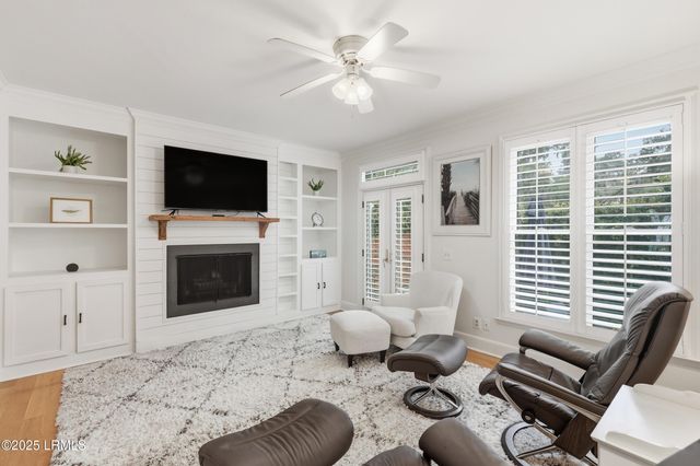 895 Ribaut Rd Apt 14, Beaufort, SC 29902