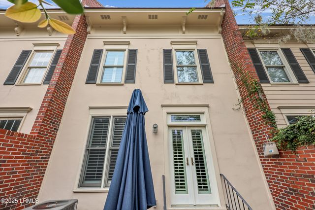 895 Ribaut Rd Apt 14, Beaufort, SC 29902