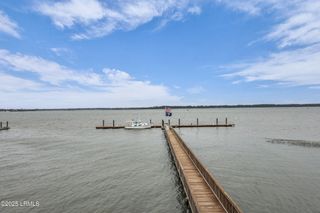 895 Ribaut Rd Apt 14, Beaufort, SC 29902