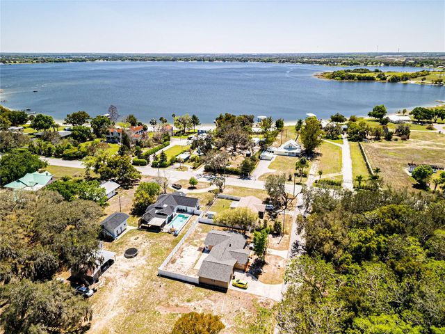 613 S WILLOW AVENUE, Avon Park, FL 33825