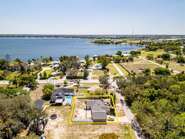 613 S WILLOW AVENUE, Avon Park, FL 33825