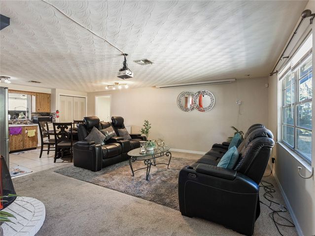 613 S WILLOW AVENUE, Avon Park, FL 33825