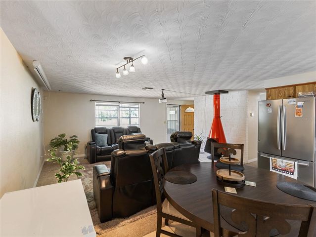 613 S WILLOW AVENUE, Avon Park, FL 33825